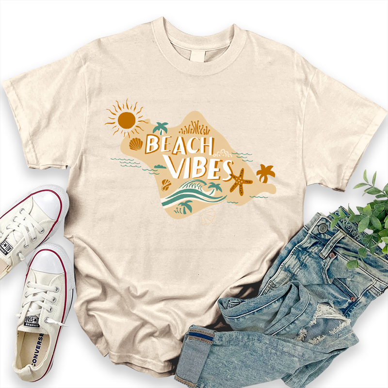 Casual Vacation Pattern Top - 'BEACH VIBES' T-shirt