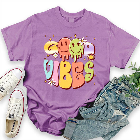 Smiley Face 'GOOD VIBES' T-shirt