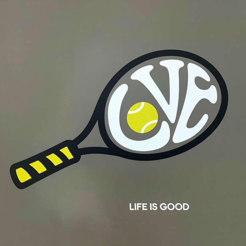 Tennis Love Graphic T-Shirt for Sports Enthusiasts