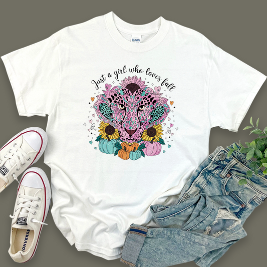 Thanksgiving Leopard Pattern Top "Just a Girl Who Loves Fall" T-Shirt