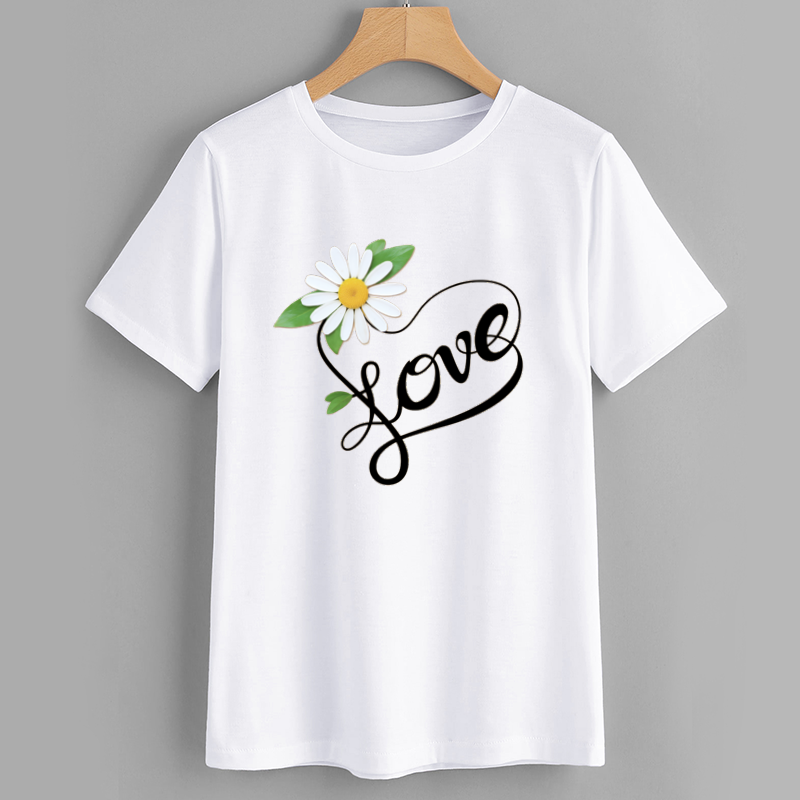 Daisy Love Graphic T-Shirt