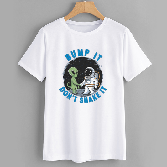 Funny Alien Astronaut Graphic T-Shirt