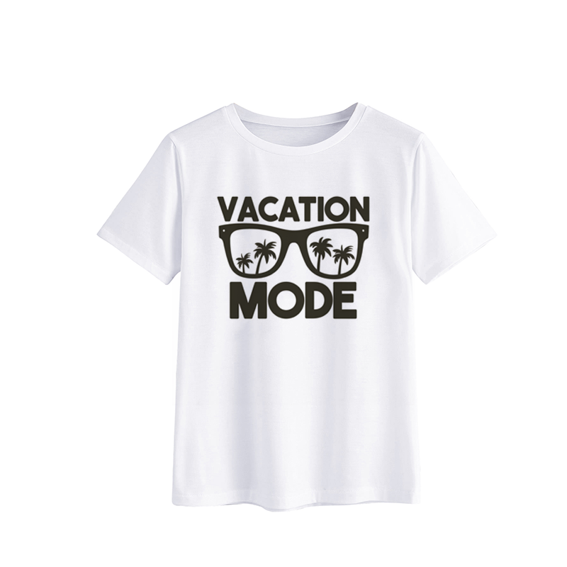 Vacation Mode Graphic T-Shirt