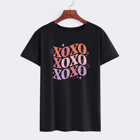 Trendy XOXO Graphic Black T-Shirt