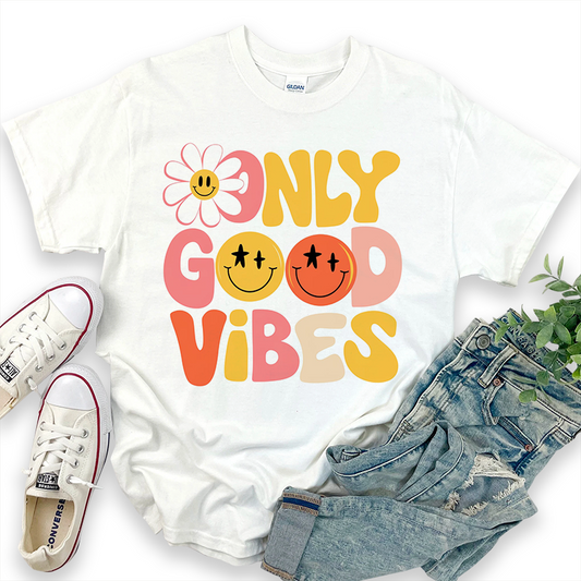 Smiley Face 'ONLY GOOD VIBES' T-shirt
