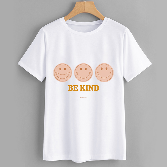 Be Kind Smiley Face Graphic T-Shirt