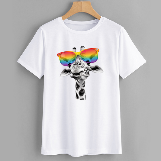 Colorful Giraffe Graphic T-Shirt