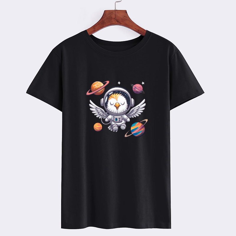 Astronaut Owl Graphic T-Shirt for Space Enthusiasts