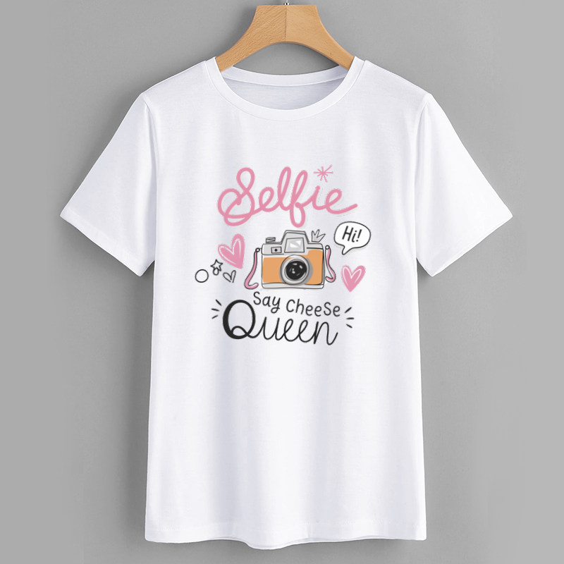 Selfie Say Cheese Queen Graphic T-Shirt